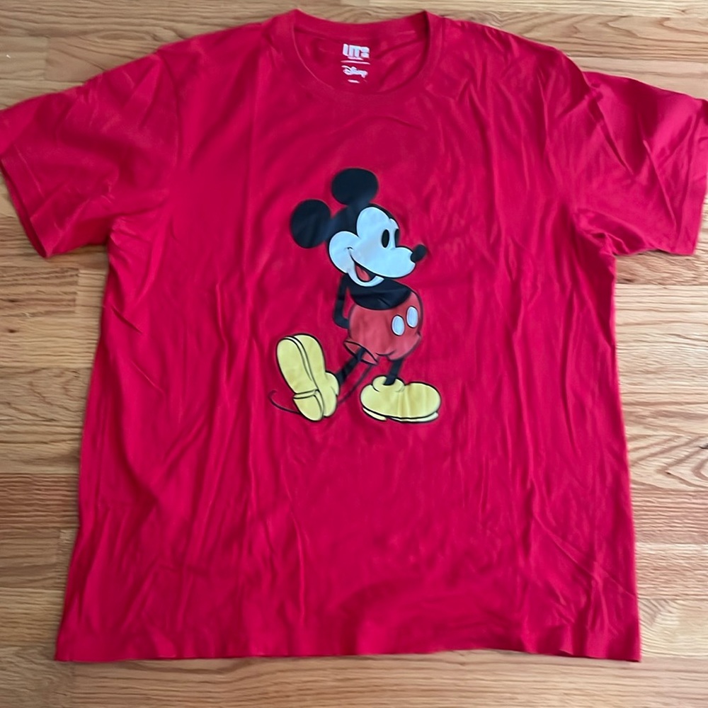 DISNEY/UNIQLO MICKEY T SHIRT